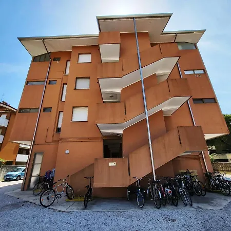 Monolocale A Apartment *